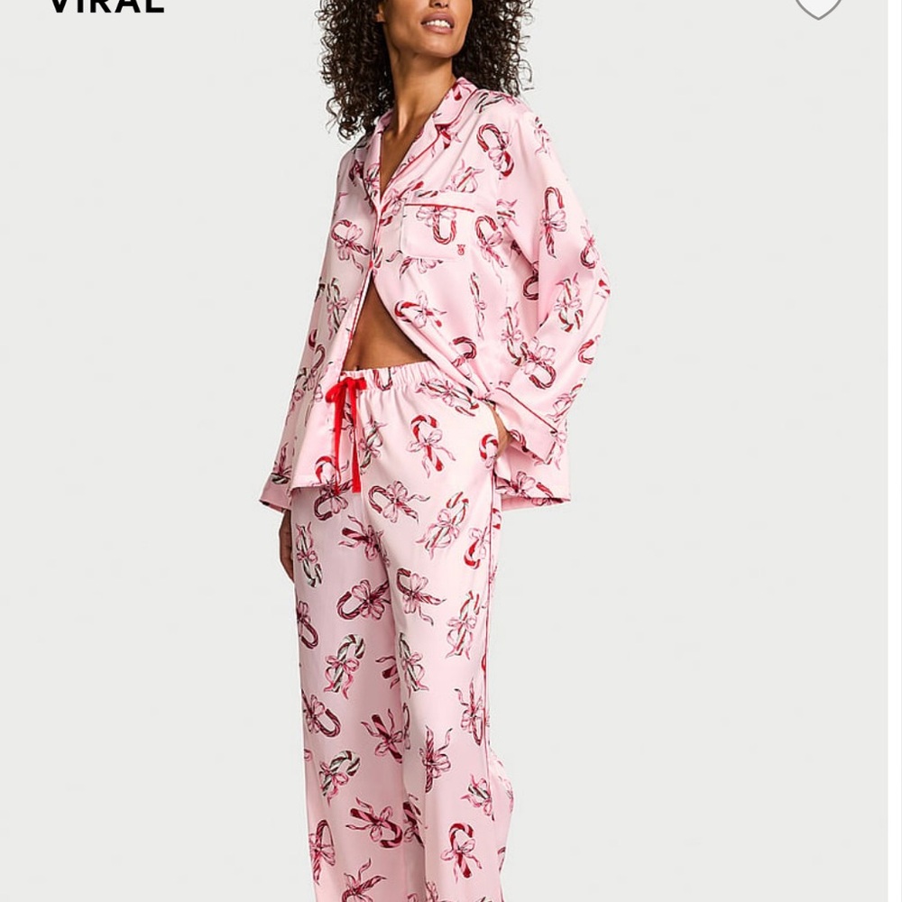 Victoria's Secret Pink Candy cane Print Pajama Set